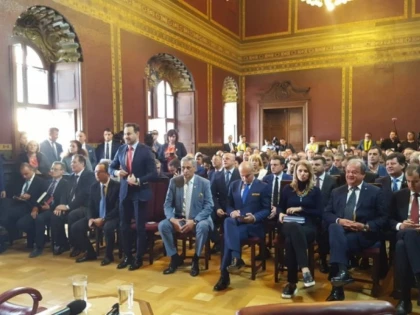 Președintele Iohannis l-a umilit pe cel mai vechi primar liberal din țară