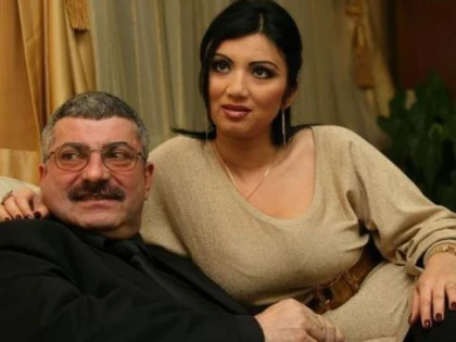 PRIGOANA TUNA SI FULGERA: ADRIANA IMI FACE FARMECE DE PATRU ANI