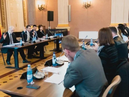 Prima şedinţă extraordinară a CLM Arad din 2018