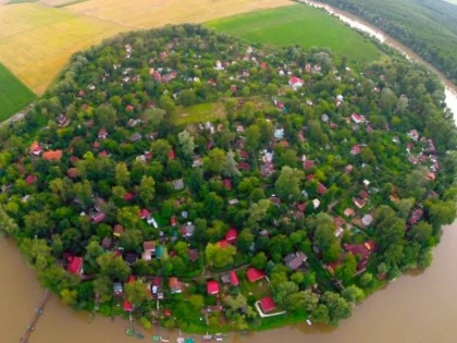Primăria Arad intenţionează să construiască un pod peste Mureş spre Trei Insule