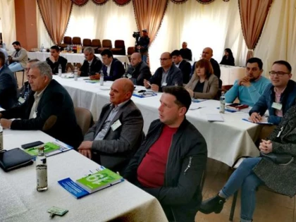 Primarii din județ s-au întâlnit la Săvârșin cu specialiști în finanțări de la București și Timișoara