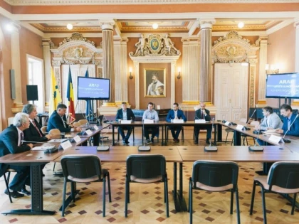 PRIMARII MUNICIPIILOR DIN VEST S-AU ÎNTÂLNIT LA ARAD