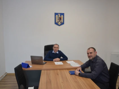 Primarul comunei Moneasa, Doru Miron: „Am o foarte bună colaborare cu viceprimarul și angajații, toți muncim în slujba cetățeanului“
