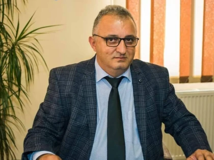 Primarul Florin Pera: Am semnat contractele pentru reabilitarea a șapte clădiri publice din orașul Lipova