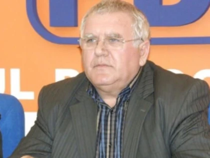 PRIMARUL ORASULUI CURTICI A FOST TRIMIS IN JUDECATA PENTRU SAVARSIREA A 11 INFRACTIUNI
