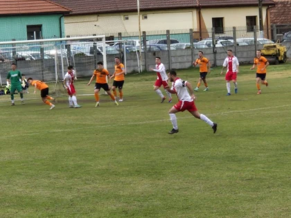 Primul test serios al anului pentru liderul Ligii a IV-a, la Sântana vine rivala din Felnac!