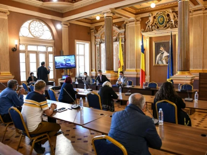Printre ultimii din țară: are și Aradul 10 autobuze electrice, pentru care s-au plătit peste 24 milioane de lei