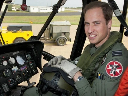 Prințul William este obligat să renunțe la jobul de pilot