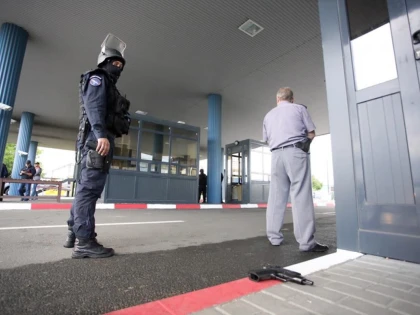 Procurorii DNA au descins în vămile arădene. Sunt vehiculate șpăgi de peste 40.000 de euro