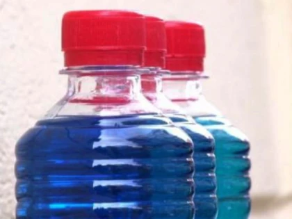 Producția de alcool sanitar s-a triplat în ultimele săptămâni