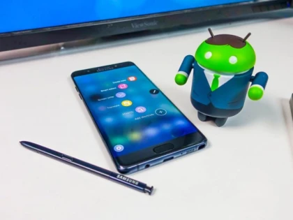 PRODUCȚIA TELEFONULUI GALAXY NOTE 7, SUSPENDATĂ