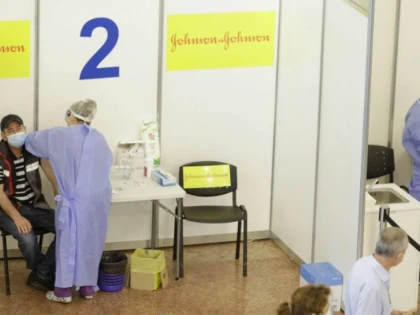 Profesorii din București refuză să se vaccineze