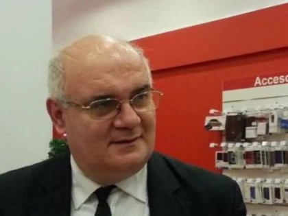 PROFESORUL DAN PACURARIU A FOST ARESTAT PENTRU CRIMA