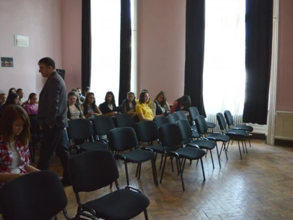 PROGRAMUL „ERASMUS+” A FOST PROMOVAT LA COLEGIUL ECONOMIC ARAD