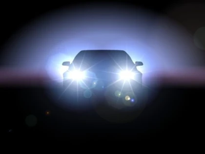 Proiect de lege: Autovehiculele nu vor mai putea folosi sisteme de lumini personalizate
