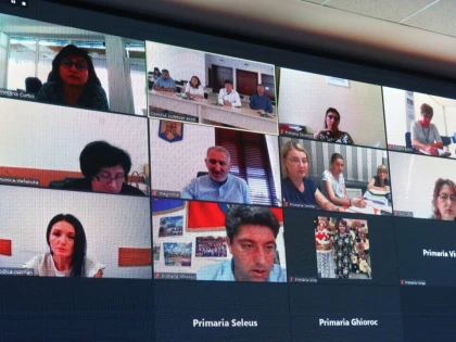 Proiect - pilot în județul Arad: „ADOPTĂ O FAMILIE!”
