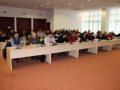 Proiectul privind deșeurile bate pasul pe loc. Urmează o nouă licitație