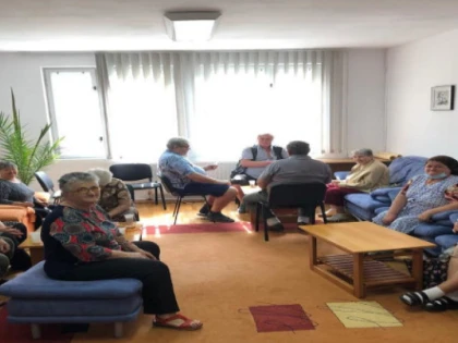 Proiectul ”Sprijin pentru persoanele vârstnice din județul Arad” ‐ ID proiect 126837 a fost prelungit