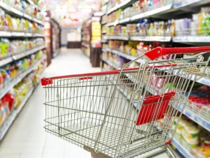 Proprietarii Dedeman vor să cumpere afacerea Carrefour din România
