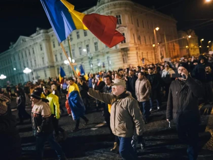 Proteste în centrul Aradului, împotriva modificării Codului Penal