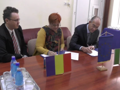 Protocol de colaborare între UVVG Arad și UNIVEUR DI GALASSO GENNARO
