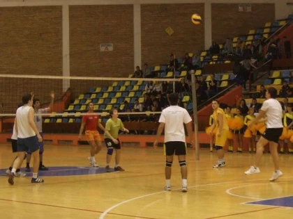 ProVolei a câştigat duelul arădean al cadeţilor