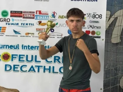 Pugilistul Cristian Ofrim, pregătit la Felnac, campion la „Trofeul Crișana Decathlon”