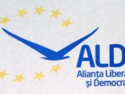 PURCARU: NEMULTUMIRILE VOR EXPLODA ÎN PNL ARAD, IAR OAMENII VOR PLECA PE CAPETE