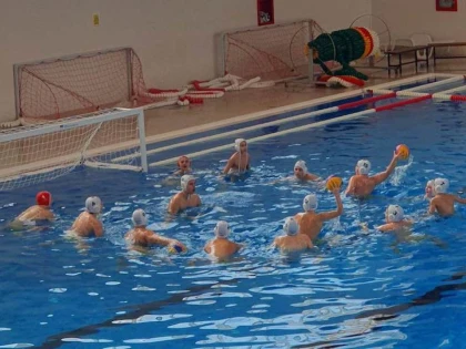 Puștii de la AMEFA asigură viitorul poloului arădean, trei victorii la turneul național U13