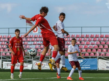 Puştii de la UTA U16 au spart gheaţa în Liga Elitelor, eşec dramatic pentru ineuani