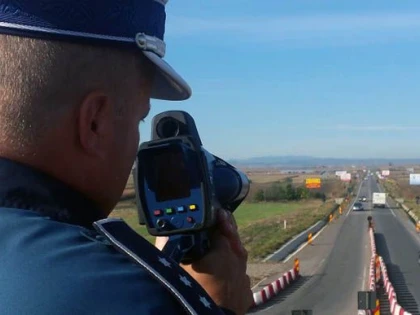 Radarele se vor putea folosi doar în mașini inscripționate
