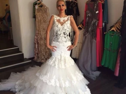 RALUCA BADULESCU SE PREGATESTE DE NUNTA! CUM VA ARATA ROCHIA DE MIREASA
