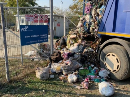 Război total! FCC Environment refuză să preia gunoiul colectat din Zăbrani
