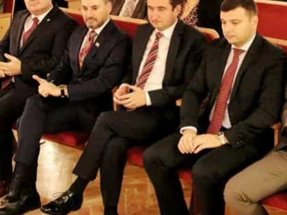 Război total în PNL Arad ! Bibarț și Bîlcea se bat pe scaunul lui Falcă