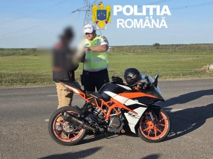 Razie a polițiștilor arădeni, la sfârșit de săptămână. Sute de persoane și autovehicule au fost verificate