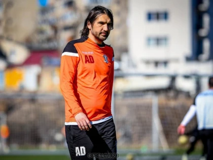 Reacţiile antrenorilor de la Petrolul şi Rapid, după ţintarul din play-off