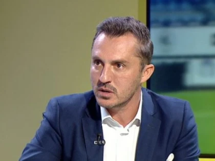 Rednic nu îi rămâne dator lui Apostu, pe care îl atacă frontal: „S-a realizat în perioada cât a stat aici, a fost un mare intermediar!”
