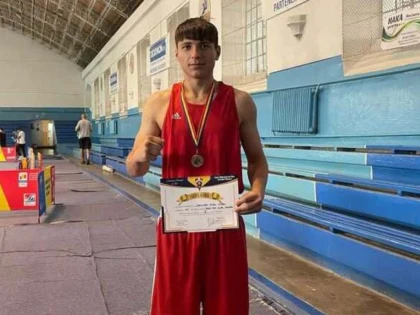 Repus pe harta boxului, Motorul Arad are medaliat cu argint la Cupa României
