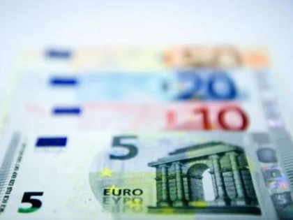 REZERVELE VALUTARE LA BNR AU CRESCUT CU 117 MILIOANE DE EURO IN MARTIE, LA 30,59 MILIARDE DE EURO