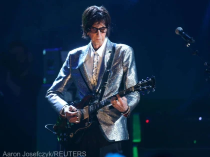 Ric Ocasek, solistul The Cars, găsit mort în locuința sa din Manhattan