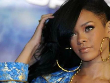 Rihanna, desemnată personalitatea umanitară a anului de către Harvard