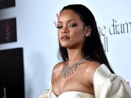 Rihanna, într-o relație cu un miliardar saudit