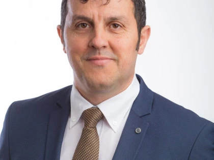 Rivelino Căscătău (PSD): "Preţul apei potabile din Ineu trebuie adus la un nivel suportabil pentru cetăţeni"