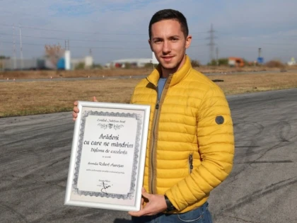 Robert Mureşan a primit diploma „Arădeni cu care ne mândrim”