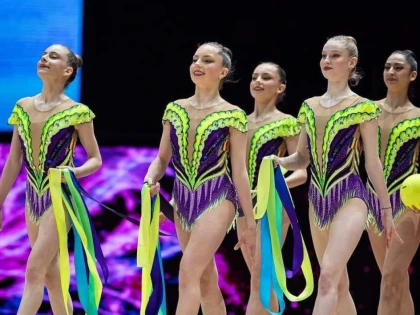 România a strălucit la Cupa Europeană de ritmică de la Baku! Trei gimnaste de la CSM Arad, printre tricolore