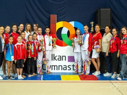 România a strălucit la întrecerile balcanice de ritmică! Mara Cercel este triplu medaliată cu aur, alte două gimnaste de la CSM Arad au urcat pe podium