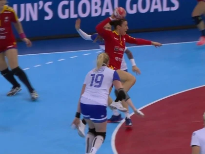 România - Rusia 18-27! N-am rezistat decât 40 de minute!