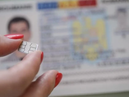 Românii vor putea folosi buletinul electronic cu cip