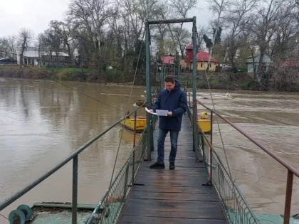 S-a finalizat licitația pentru amenajarea noii pasarele spre Trei Insule