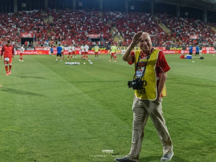 S-a stins fotoreporterul de excepție al presei arădene: rămas bun, Viorel Muscă!